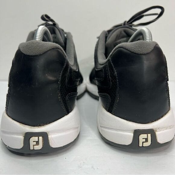 FOOTJOY FJ Athletics Flexzone Spikeless Golf Shoes - Picture 7 of 10